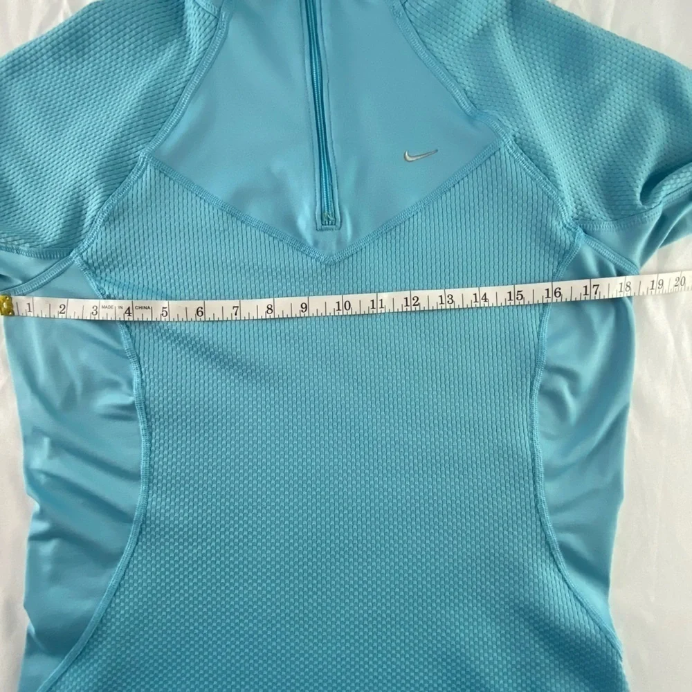 Nike fit light